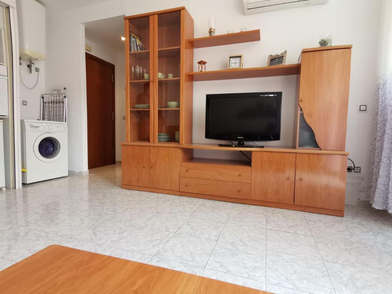 Apartamento Apartamento+parking +piscina A 250mts Playa Fenals