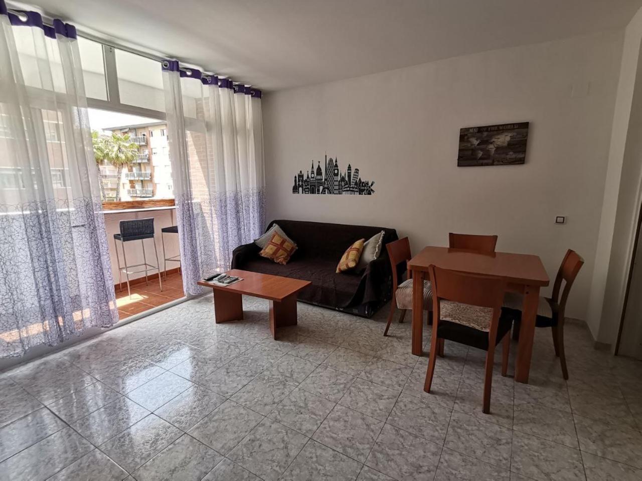 Apartamento Apartamento+parking +piscina A 250mts Playa Fenals *
