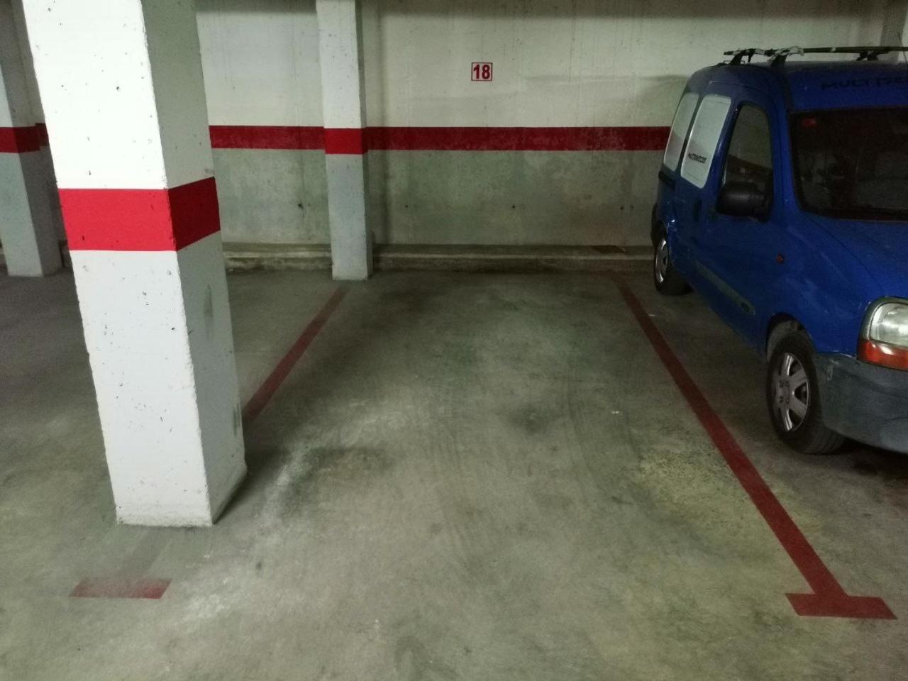 Apartamento Apartamento+parking +piscina A 250mts Playa Fenals *